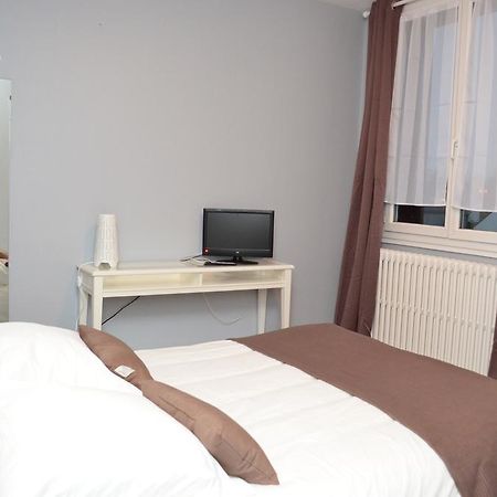Auberge Du Lac Hotel Marcilly-sur-Tille Eksteriør billede