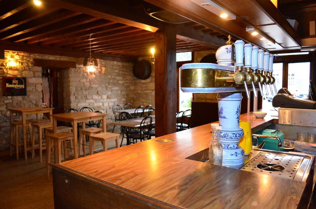 Auberge Du Lac Hotel Marcilly-sur-Tille Eksteriør billede